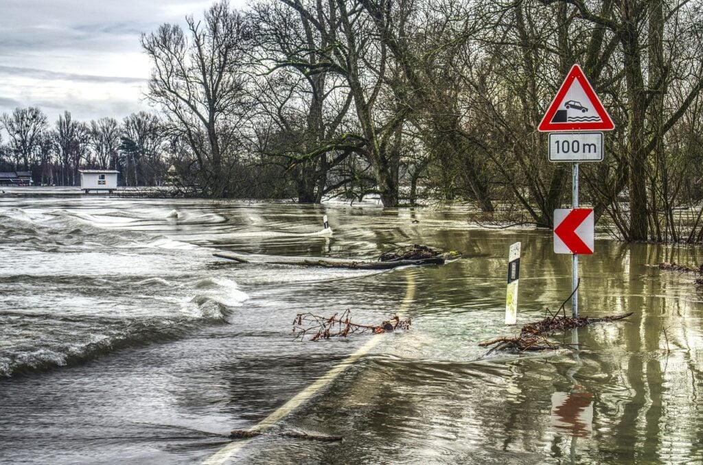 flood, flooded, floods, underwater, danger, attention, watch out, waters, nature, flow, tree, landscape, water, reflection, hdr, high dynamic range, traffic sign, warning, traffic signs, a notice, sign, character, climate protection, flood, flood, flood, flood, flood, floods